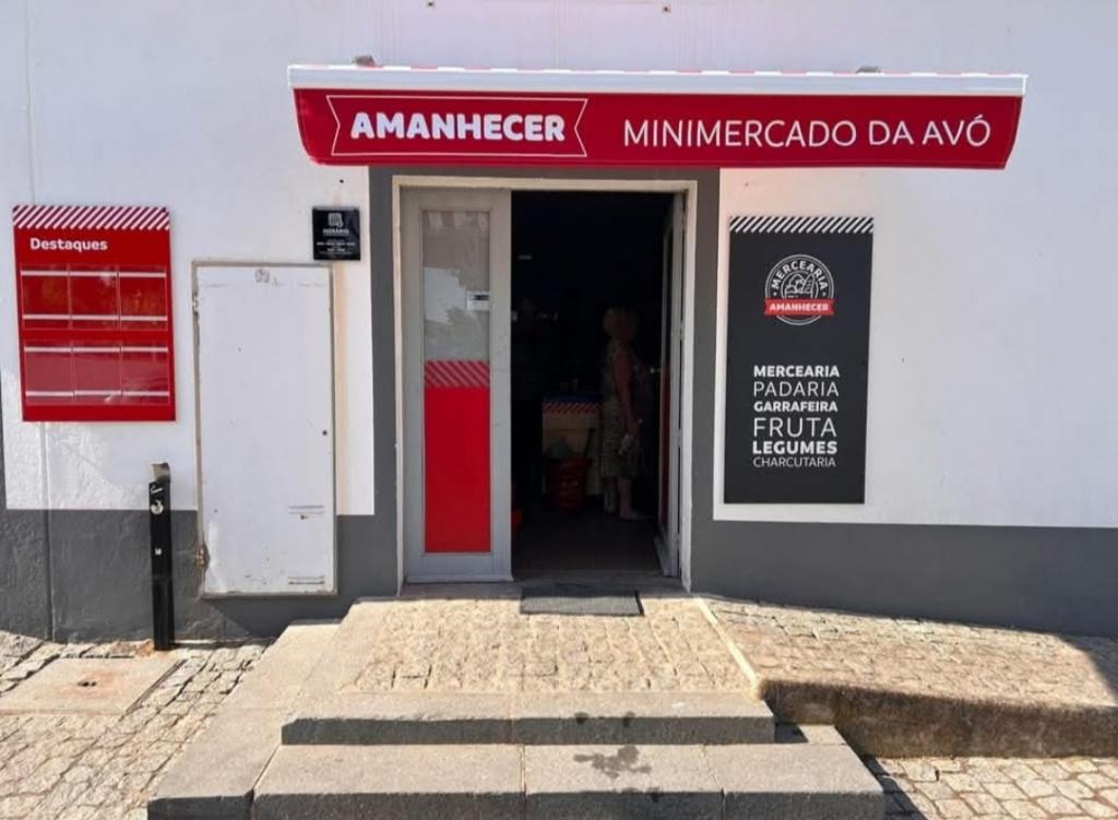 Minimercado da Av&oacute;